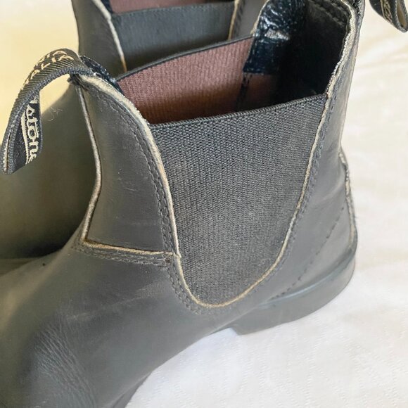 Blundstone Chelsea Boots Womens 8 AU 5 Black Leather Pull On - Picture 5 of 11